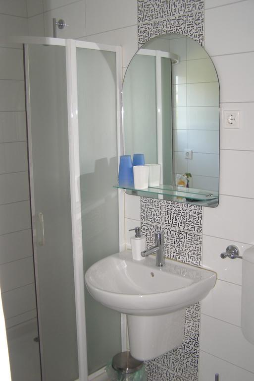 Apartment Vallelunga Pula Kamer foto