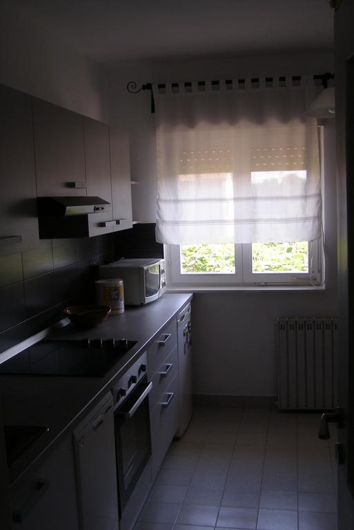 Apartment Vallelunga Pula Kamer foto