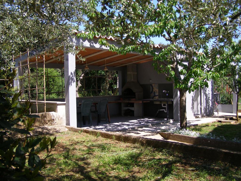Apartment Vallelunga Pula Buitenkant foto